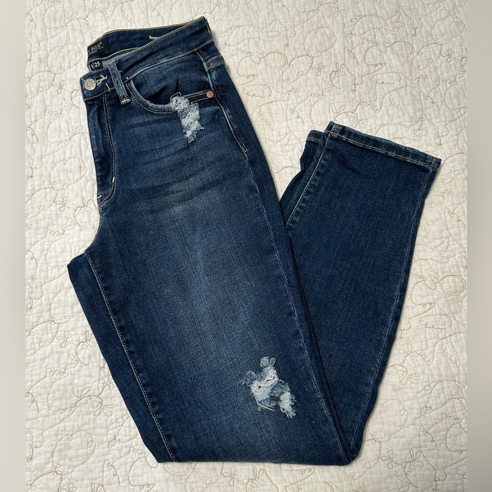 Judy Blue Dark Wash Distressed Boyfriend Jeans